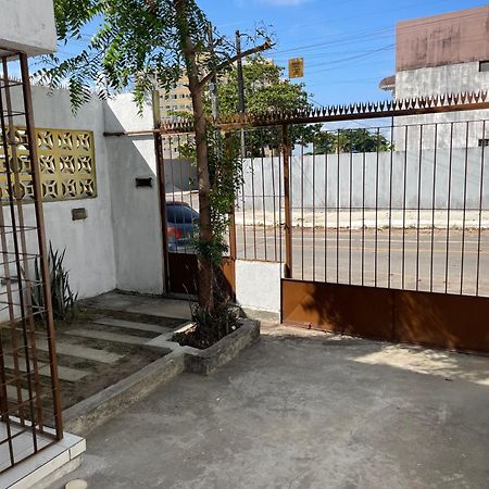 Casa Compacta No Prive Coqueiral Com Garagem Villa Recife Kültér fotó